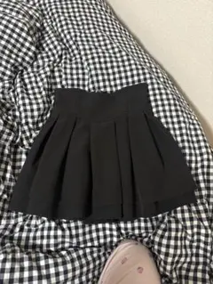 ミシェルマカロン　殿堂入り!!美脚になれるスカート♡ インナーパンツ付　xs