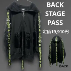 ブラック パーカー