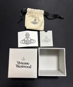 2026年最新】Vivienne Westwood アクセサリーケースの人気アイテム