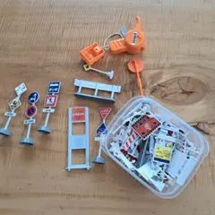 トミカ　パーツ色々のサムネイル