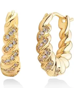 スワロフスキーピアス レディース リングピアスフープピアス金属アレルギー対応