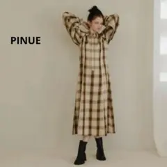 未使用】PINUE Vネックシャツワンピース ベージュ 長袖 Sサイズ - メルカリ