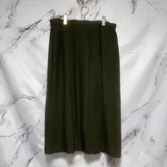 【ユニクロ】美品✨オリーブグリーン フレアスカート ロング丈 XXLのサムネイル