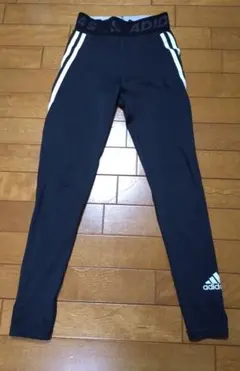 1度使用のみadidasテックフィットレギンスM