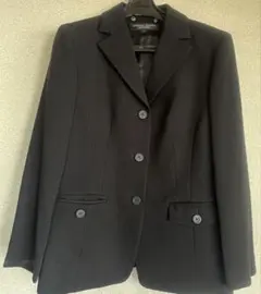 MICHIKO LONDON KOSHINOブラックスーツ3点、スーツカバー付き