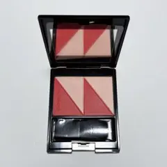 新品未使用】SUQQU スックピュアカラーブラッシュ130 紅貝染 限定