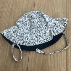 プチバトー　花柄ベビー帽子 50サイズ