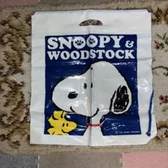 【新品】スヌーピー ショルダー巾着バッグ★携帯に便利！