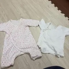 ベビー肌着 ラップスタイル 白とピンク花柄