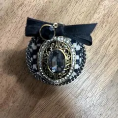 Item thumbnail for item af9faa5d-72d1-45a4-9e63-1921d05ff586