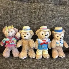 ダッフィー＆シェリーメイ ぬいぐるみバッジ 4点セット / 限定衣装