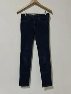 GU ダークブルー スキニーデニム