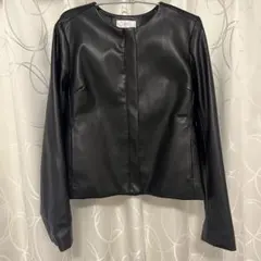 【L】index ブラック ノーカラー合皮ジャケット