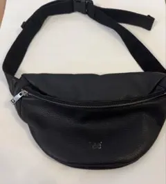 Lee ボディバッグ ブラック