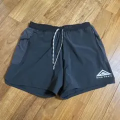 NIKEトレイルショートパンツ ブラック M