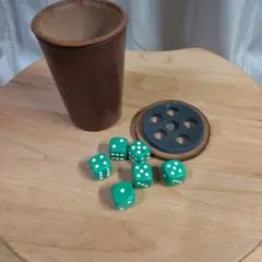 ビンテージサイコロとカップセット