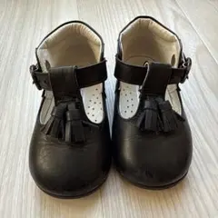 ファミリア　黒いタッセル付きベビーシューズ 13.5cm