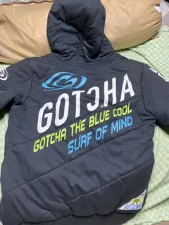 D*4様 GOTCHA フード付き ブラックパーカー
