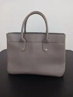 美品 FURLA ハンドバッグ 2way ショルダーバッグ サフィアーノ レザーのサムネイル