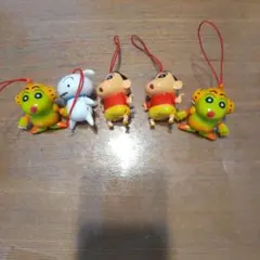クレヨンしんちゃん キャラクター5個セットうしろのネジを回すと手と足が動きます