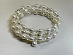 本真珠とクリスタルの3連ブレスレット