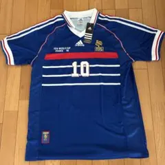 ナイキ フランス代表 グリーズマン アウェイユニフォーム 7番 - メルカリ