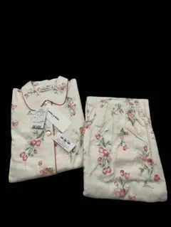 未使用ミラショーンパジャマ上下セット白L