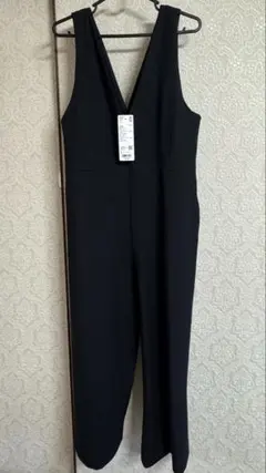 Vネックサロンペット　未使用タグ付き