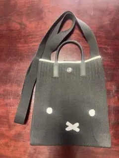しまむら ミッフィ ニット地ショルダー 블랙