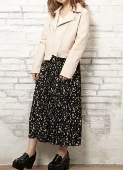 INGNI 花柄プリーツ　ロングスカート　黒　小花　ウエストゴム