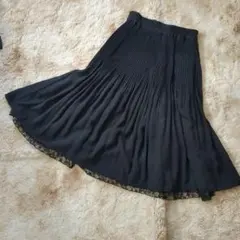 ブラックレース　プリーツ フレアロングスカート