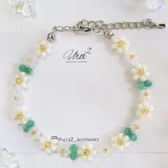 ホワイト× クリア お花の ビーズ ブレスレット 天然石 ターコイズブルー
