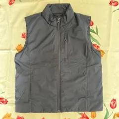 ユニクロ ダウンベスト 130 美品