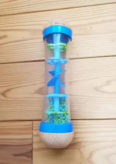 Hape 木製ラトル