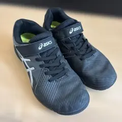 ASICS LAZERBEAM ブラックスニーカー　21.5cm