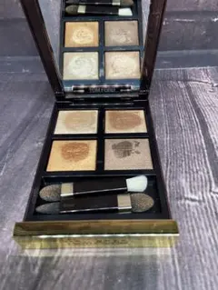 トムフォード　アイシャドウ　サスピション　04A