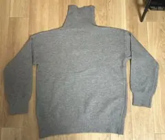 グレー タートルネックセーター 長袖