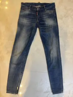 DSQUARED2 ダークブルー スキニージーンズ