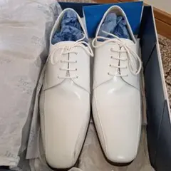 BENIR ホワイトレザードレスシューズ
