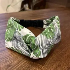 ハンドメイド　クロスターバンのサムネイル