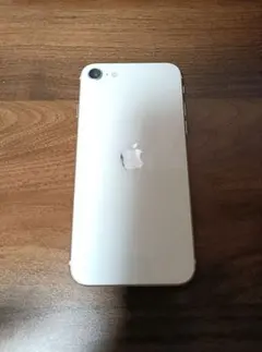 iPhone SE（第3世代） 64GB スターライト（SIMフリーモデル）