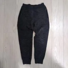 UNIQLO　ドライストレッチスウェットパンツ　140cm