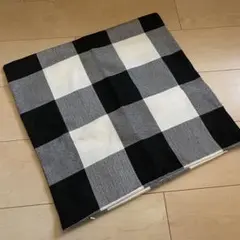 チェック　モノトーン　クッションカバー