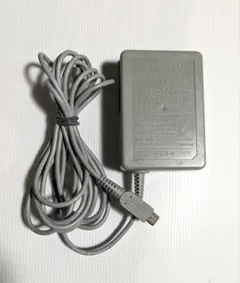 3DS/2DS/DSI ニンテンドー純正ACアダプター 充電器 WAP-002