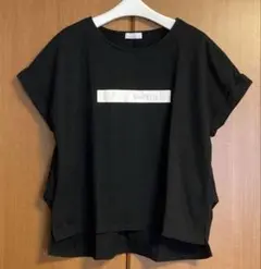 黒 半袖 Tシャツ ロゴ入り ゆったり