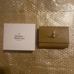 【値下げしました】Vivienne Westwood 三つ折財布