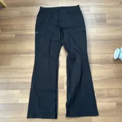 ユニクロ　レディース　両サイドポケット付きパンツ　ブラック　ノーカラー