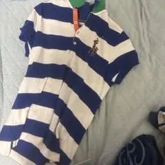 青と白のストライプ ポロシャツ
