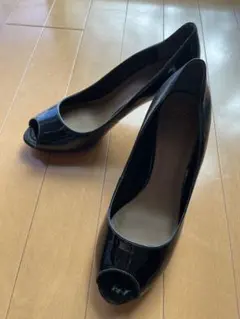 【新品未使用】トリーバーチ パンプス ヒール5cm 24.5 ToryBurch キャップトゥ-パンプス-angle.