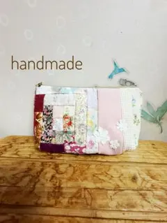 ☆ハンドメイド パッチワーク花刺繍のポーチ こうの早苗さん レッド